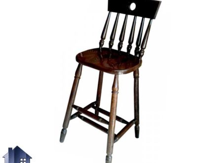 صندلی اپن و بار BSQ111 دارای نشیمن چوبی و با بدنه خراطی شده که مناسب برای میز آشپزخانه و رستوران و کافی شاپ و فست فود می‌باشد.