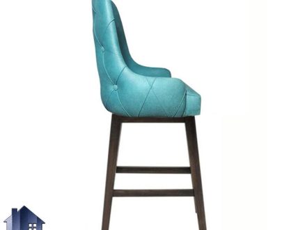 صندلی اپن چستر BSR103 دارای تکیه گاه لمسه شد با پایه های چوبی که مناسب برای تمامی میز های بار و کانتر و میز های کافی شاپ و میز های با ارتفاع بلند می‌باشد.