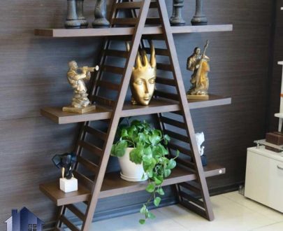 استند کارکس PTAR100 که به عنوان استند گل و زیر گلدان و یا به عنوان کتابخانه از جنس چوبی ساخته شده و می‌تواند در فضا های مختلف منزل یا دفاتر کار قرار بگیرد.