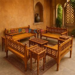 مبل 10 نفره سنتی TRK114 ساخته شده به صورت چوبی که به عنوان تخت و مبلمان باغی و قهوه خانه ای در منازل و رستوران و سفره خانه سنتی و فضای باز استفاده میشود.