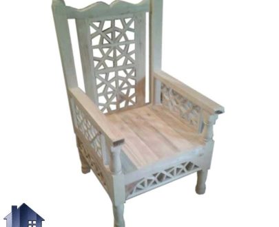 صندلی سنتی 60*60 مدل TRK115 که به عنوان تخت چوبی یک نفره از نوع قهوه خانه ای و باغی که برای منازل و فضای باز و رستوران و سفره خانه های سنتی استفاده می‌شود.