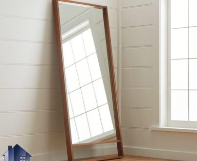 آینه قدی SMJ210 دارای طراحی به صورت چوبی MDF و به صورت ایستاده قابدار که در داخل اتاق خواب و پذیرایی و سالن های آرایشگاه و آتلیه مورد استفاده قرار می‌گیرد.