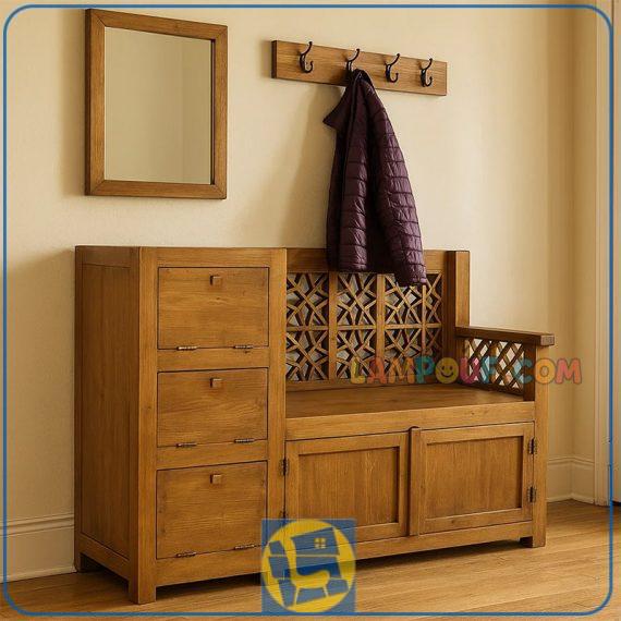 تخت سنتی Trk233 با ظرفیت نشیمن دو نفر به صورت باکس دار و صندوق دار که در منازل و رستوران و کافی شاپ و قهوه خانه و سفره خانه سنتی و محیط باغی استفاده می‌شود.