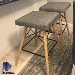 صندلی اپن BSB100 دارای پایه چوبی ثابت ایفلی که در کنار انواع میز های کانتر و پیشخوان و بار در آشپزخانه و پذیرایی منزل و رستوران و کافی شاپ استفاد می‌شود.
