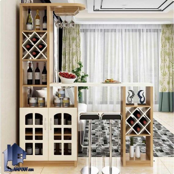 میز بار BTJ134 دارای قفسه و ویترین و میز اپن که به عنوان پارتیشن و جداکننده نیز در آشپزخانه و پذیرایی و کافی شاپ و رستوران استفاده میشود