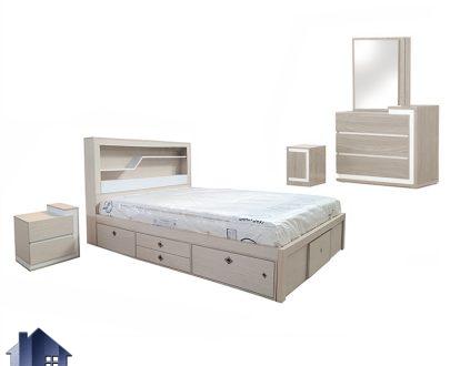 سرویس خواب دو نفره DBJ153 دارای تاج و درب داشبردی و قفسه و کشو که به عنوان تخت خواب کینگ و تختخواب کوئین در داخل اتاق خواب استفاده می‌شود.
