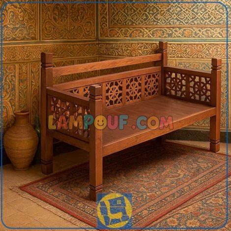 تخت سنتی سه نفره TrK285 به صورت گره چینی چوبی که به عنوان تخت باغی قهوه خانه ای در فضای باز و رستوران و کافی شاپ سفره خانه استفاده میشود.