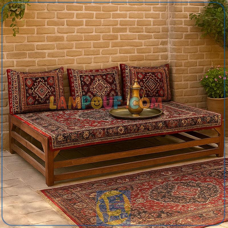 TrK289-1 تخت سنتی چهار نفره TrK289 که به عنوان تخت چوبی و باغی قهوه خانه ای در فضای باز منازل و رستوران و کافی شاپ و سفره خانه ها استفاده میشود.