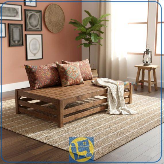 تخت سنتی دونفره TrK290 به عنوان نیمکت چوبی باغی در کنار دکور سنتی فضای باز در رستوران و کافی شاپ  و باغ و منازل استفاده می‌شود. تخت سنتی یکی از جذاب‌ترین انتخاب‌ها برای داخل و یا خارج منزل است. از تخت‌های سنتی عموما در فضاهای باز مانند باغ‌ها استفاده می‌شود.