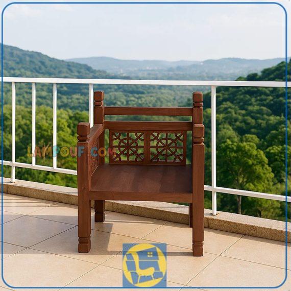 صندلی سنتی TrK287 دارای گره چینی که به عنوان تخت یک نفره باغی و قهوه خانه ای در فضای باز و داخل منازل و رستوران و کافی شاپ استفاده می‌شود. صندلی سنتی یکی از بهترین انتخاب‌ها برای منازل و فضای باز است.