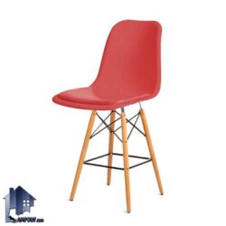 صندلی اپن آرین سافت BSO822 با نشیمن پلیمری که در کنار میز بار و کانتر و پیشخوان در آشپزخانه و پذیرایی و کافی شاپ و رستوران استفاده می‌شود.
