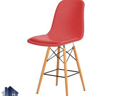 صندلی اپن آرین سافت BSO822 با نشیمن پلیمری که در کنار میز بار و کانتر و پیشخوان در آشپزخانه و پذیرایی و کافی شاپ و رستوران استفاده می‌شود.