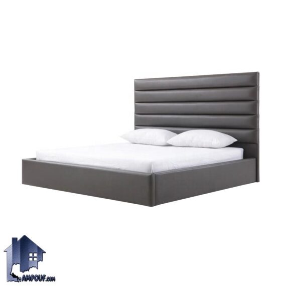 تخت خواب دو نفره DBD109 دارای تاج لمسه و چستر که به عنوان ست تاج باکس و تختخواب دونفره در کنار سرویس خواب در اتاق مورد استفاده قرار میگیرد.