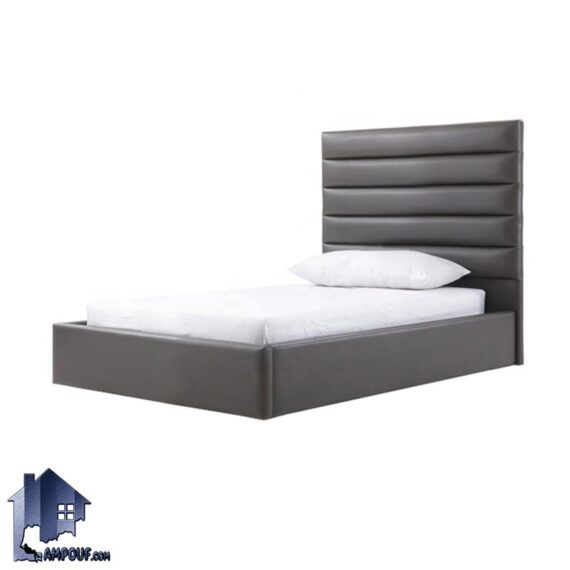 تخت خواب یک نفره SBD109 دارای تاج لمسه و چستر که به عنوان تختخواب و ست تاج باکس یکنفره در کنار سرویس خواب در اتاق استفاده می‌شود.
