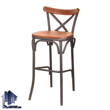 صندلی اپن تونت BSN102 دارای بدنه فلزی با نشیمن چوبی که در کنار میز کانتر و پیشخوان و بار در آشپزخانه و پذیرایی و کافی شاپ قرار می‌گیرد.