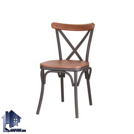 صندلی نهارخوری تونت DSN124 فلزی با نشیمن چوبی که در کنار انواع میز ناهار خوری و غذا خوری در آشپزخانه و پذیرایی و کافی شاپ قرار می‌گیرد.