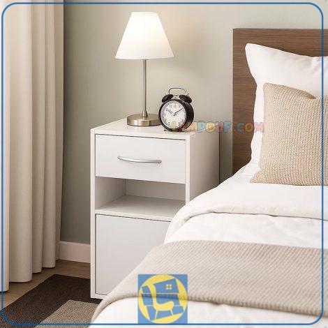 پاتختی BSTJ152 دارای قفسه و درب و به صورت کشو دار که به عنوان میز آباژور و تلفن در کنار تخت خواب و سرویس خواب در اتاق استفاده می‌شود.