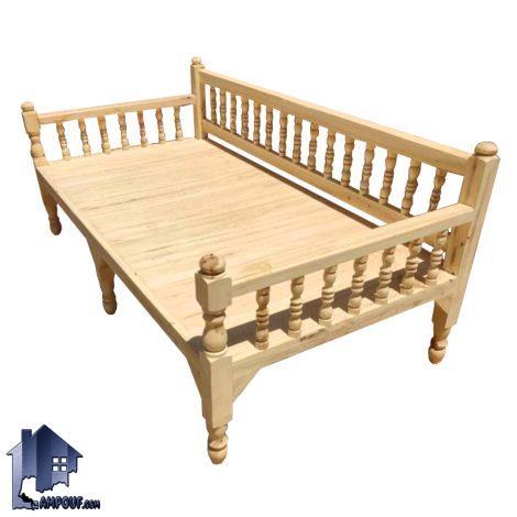 تخت سنتی چهار نفره TrK300 به صورت خراتی که به عنوان تخت باغی چوب و قهوه خانه ای در سفره خانه و رستوران و فضای باز و منزل استفاده می‌شود.