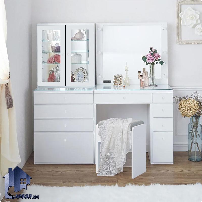 DJ664 (1) میز آرایش لامپدار DJ664 دارای 9 کشو با اندازههای متفاوت، یک آینه چراغدار 3 زمانه، یک عدد کمد شیشهای سه طبقه در کنار آینه با قابلیت تغییر رنگ و ابعاد است.