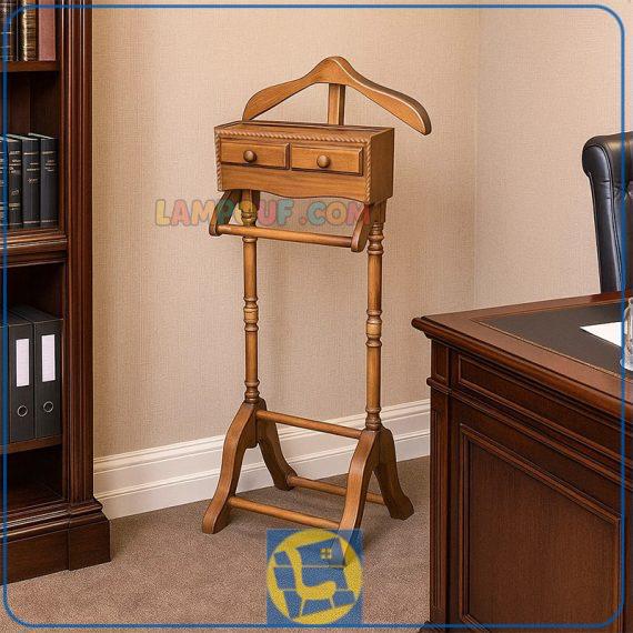 جالباسی LHA3035 به صورت چوبی دارای رگال لباس که به عنوان جا لباسی در اتاق خواب و اتاق مدیریت و کارمندی و اداری مورد استفاده قرار می‌گیرد.