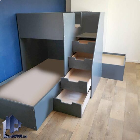 تخت خواب دو طبقه سه نفره TBJ122 که به عنوان سرویس خواب کمجا سه قلو در اتاق خواب کودک و نوجوان و بزرگسال مورد استفاده قرار می‌گیرد.