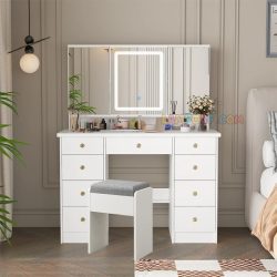 میز آرایش لامپ دار DJ744 دارای آینه به صورت سه تکه با فضای ذخیره سازی که به عنوان میز گریم و توالت برای اتاق نوجوان و بزرگسال قابل استفاده است.